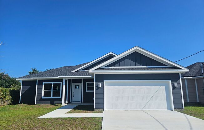 Beautiful Open Concept NEW CONSTRUCTION! *1/2 Off Security Deposit for Active-Duty Military!*