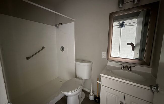 Studio, 1 bath, 575 sqft, $995, Unit 3620-50