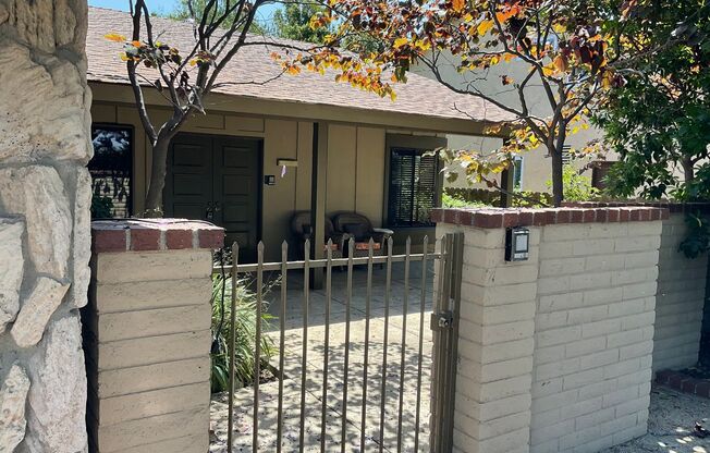 Lovely Single Story ~ 4 Bedroom 2 Bath Home in Orange ~