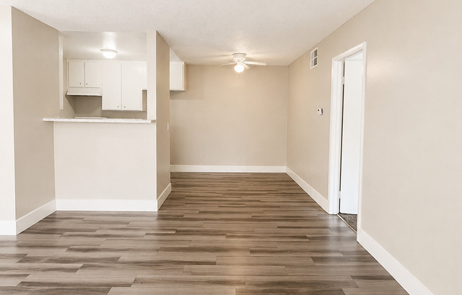 1 bed, 1 bath, 714 sqft, $1,795, Unit 063