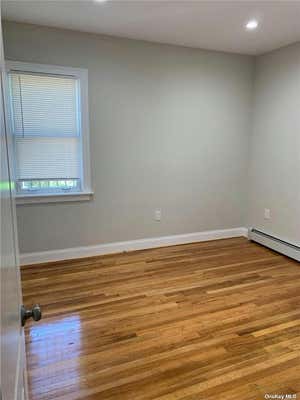 3 beds, 1 bath, $3,000