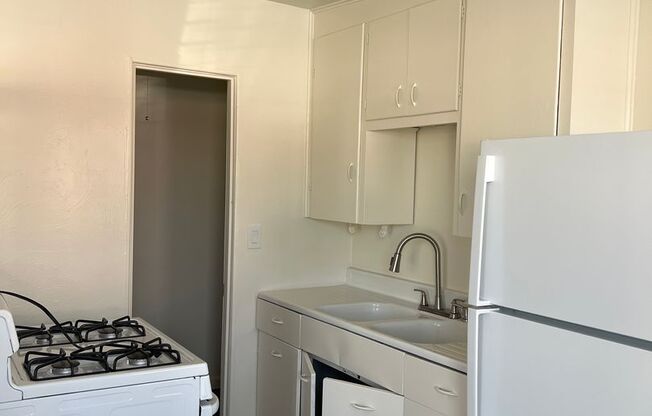 3414 3426 E KLEINDALE RD