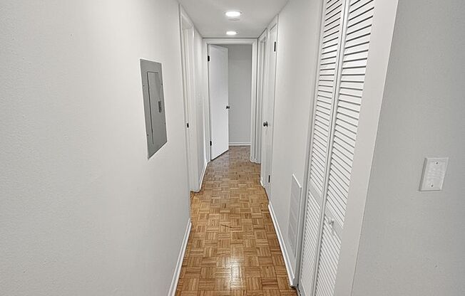 2 beds, 1.5 baths, $2,395, Unit 304