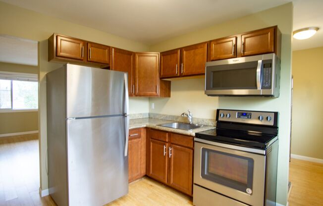 Renovated 2 Bedroom Flat in St. Johns/Portsmouth Ready Late July