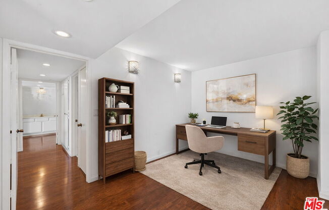 2 beds, 2 baths, 1,352 sqft, $4,895, Unit 1514