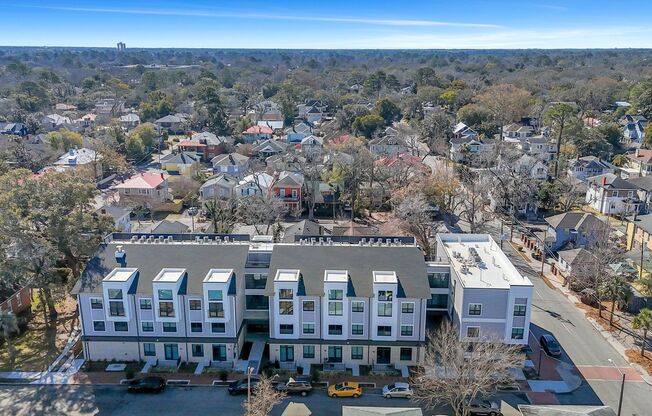 2 beds, 2 baths, 949 sqft, $2,600, Unit #301