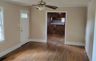 2 beds, 1 bath, $1,400