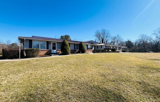 1 and 2 Bedroom, 1 Bath Apartments