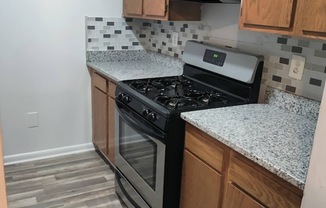 891 N 41 ST