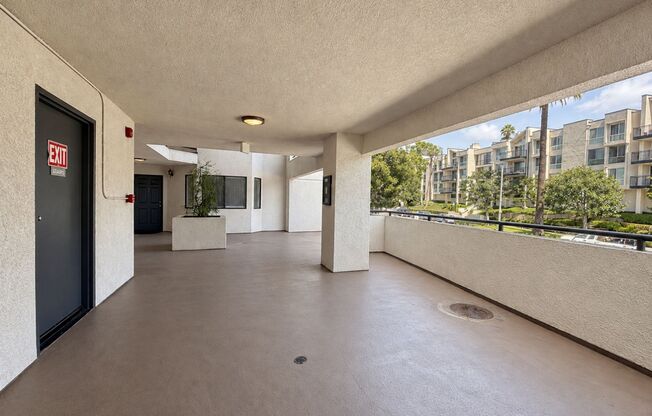 1345 Beverly Glen Blvd