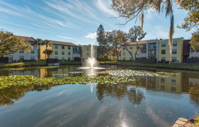 Belara Lakes Apartments in Tampa Florida photo of pond with fountain