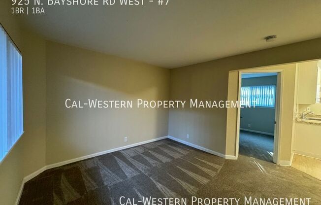 925 N BAYSHORE RD W