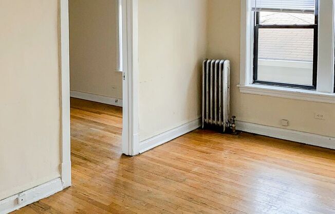 1 bed, 1 bath, 585 sqft, $1,695, Unit 2612G-1R