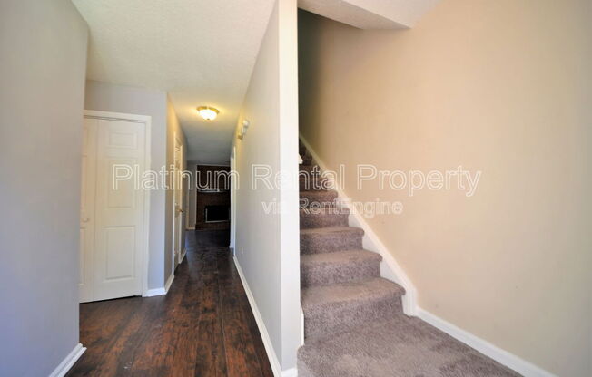 232 Hembree Park Ter