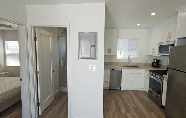 1 bed, 1 bath, 600 sqft, $2,450