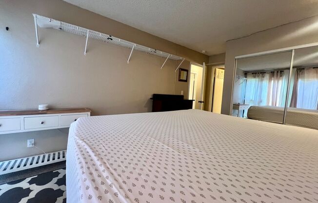 2 beds, 2 baths, $3,000, Unit #D132