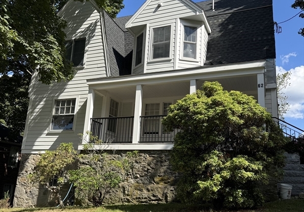 62 CROSBY ST