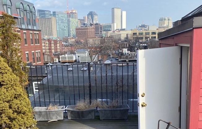 70 Clarendon St Unit 3