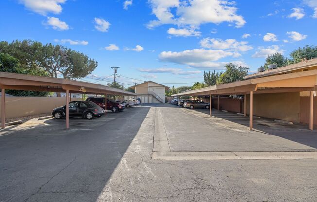 2 beds, 1 bath, 792 sqft, $1,350, Unit 82504