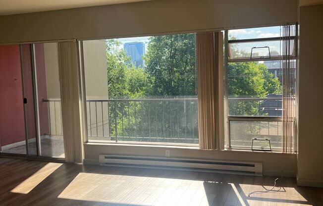 1 bed, 1 bath, 646 sqft, $1,475, Unit 504