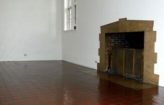 Studio, 1 bath, 375 sqft, $905, Unit 24 - 01