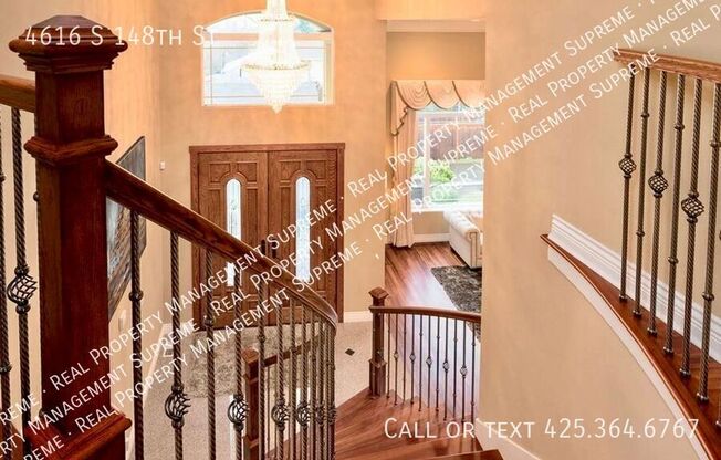 4616 S 148 ST