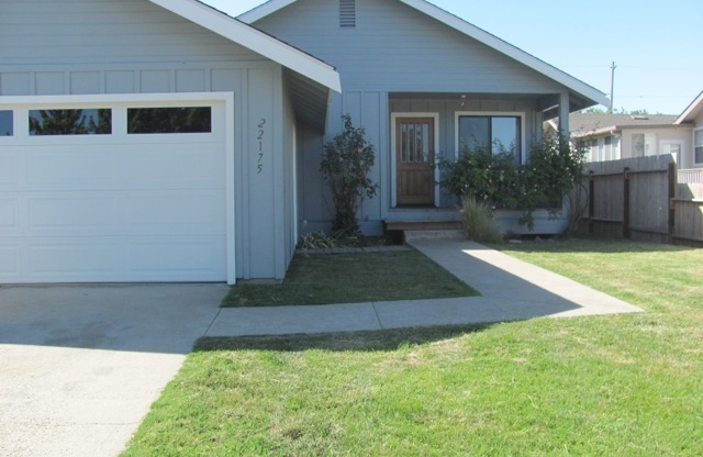 Santa Margarita - 15 minutes to SLO Spacious Single Level Home w A/C