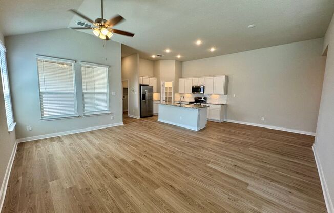 Stunning 4x3 Luxury Duplex in Buda, TX!