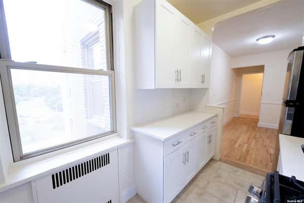 2 beds, 2 baths, 1,100 sqft, $2,900, Unit 5M