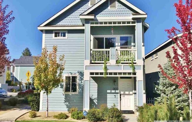 260 BRENHAM AVE