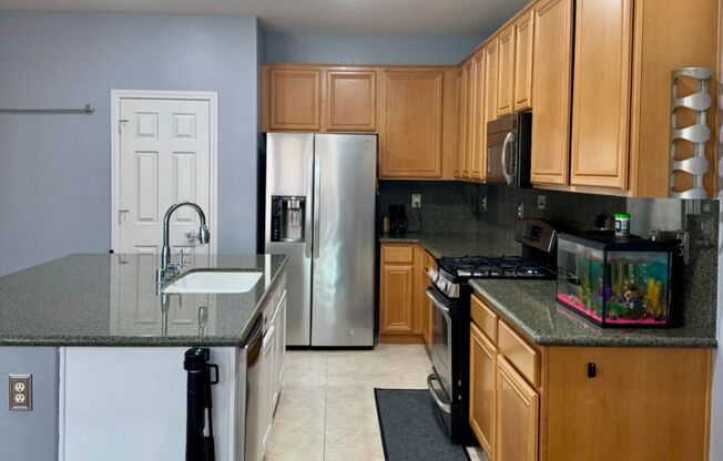 Single Story Home with Pool and Spa!