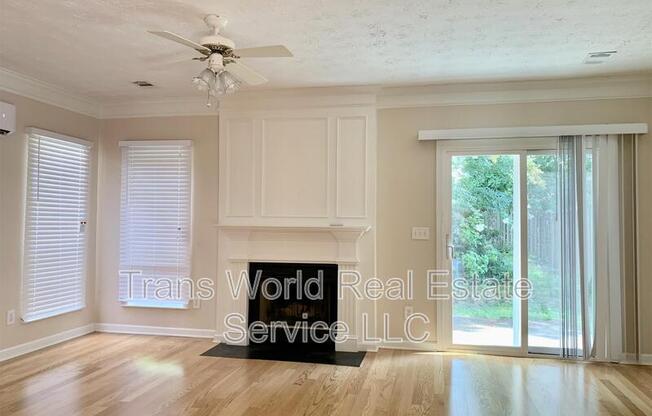 4068 BEAVER OAKS DR