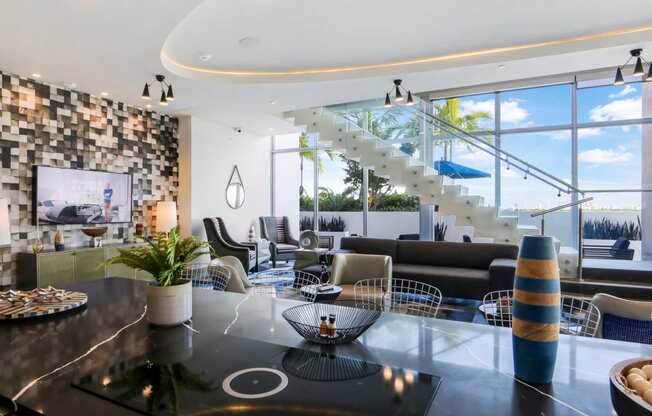 Quantum Apartments