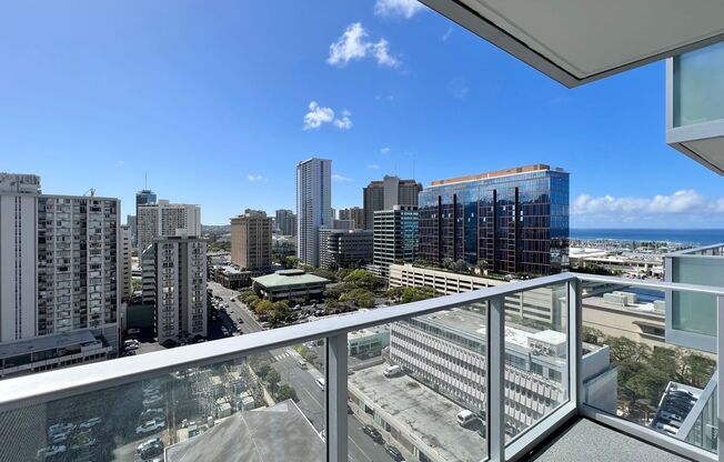 1 bed, 1 bath, $3,300
