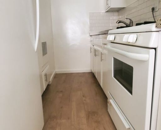 1 bed, 1 bath, $1,950, Unit 01