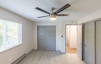 1 bed, 1 bath, 475 sqft, $1,270, Unit 405