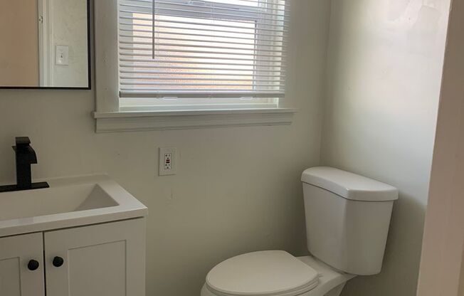 Newly remodeled 1 Bedroom 1 Bath