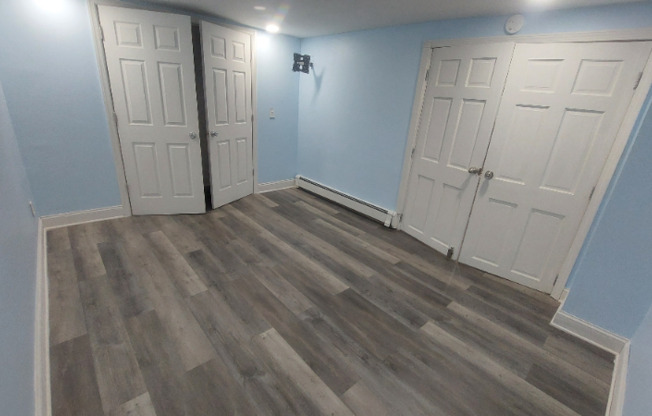 1035 NOBLE AVE