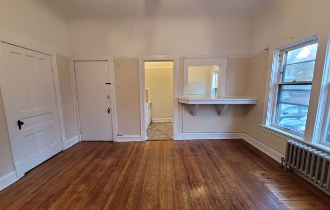 Studio, 1 bath, $845