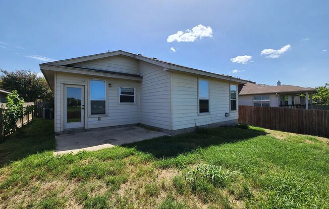 3 beds, 2 baths, $1,695