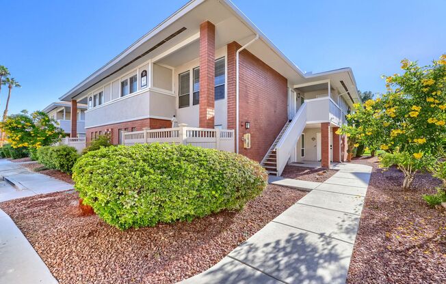One bedroom condo in Las Vegas Country Club