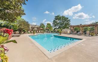 Pool at Highland Ridge Apartments, Overland Park , Kansas