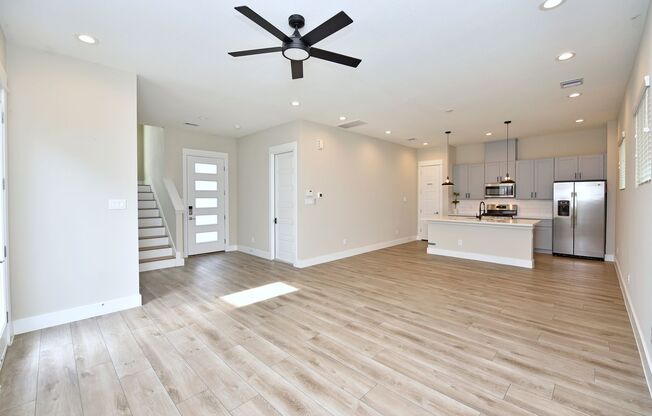 Modern Living in a Gated Community Near Downtown Houston