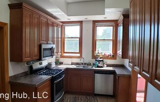 1148 7th Street West