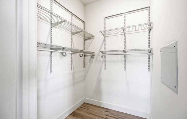 2 beds, 2 baths, 1,037 sqft, $2,950, Unit 401