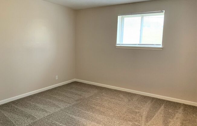 2 beds, 1.5 baths, 835 sqft, $1,085, Unit N-0612