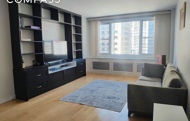 1270 5th Ave Apt 4G
