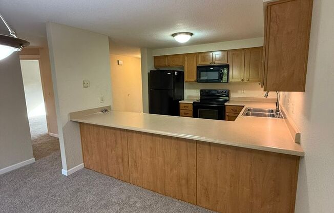 3 beds, 2 baths, $1,895, Unit Unit 45