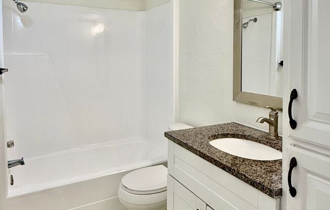 1 bed, 1 bath, 643 sqft, $1,400, Unit 2108