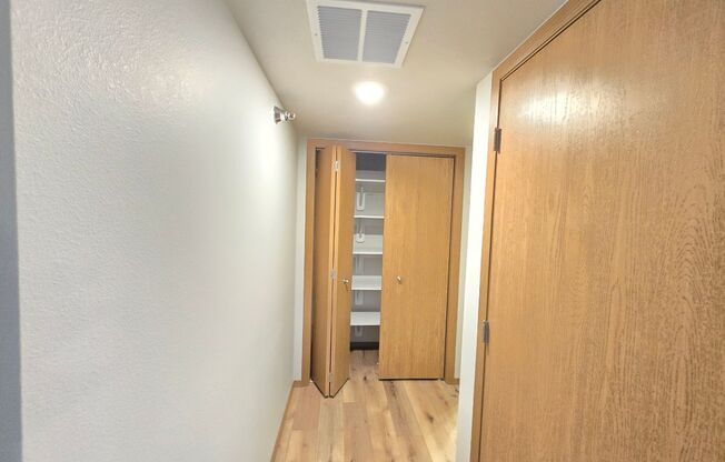1 bed, 1 bath, 756 sqft, $1,095, Unit 3500 308